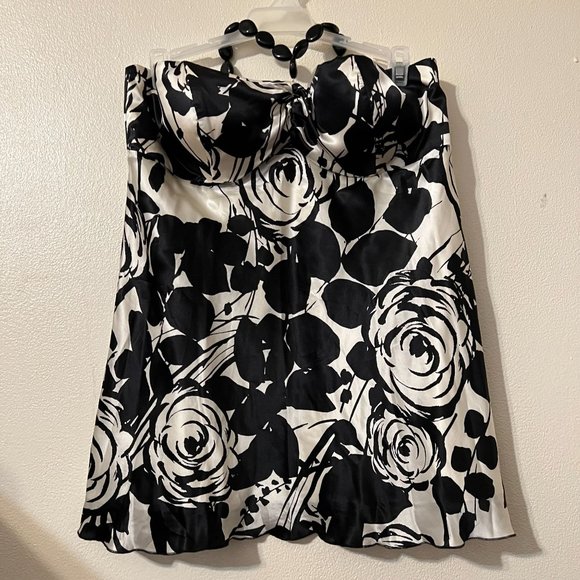 White House Black Market Small Blouse Silk Floral Sleeveless Jewel Halter top si - Picture 2 of 10